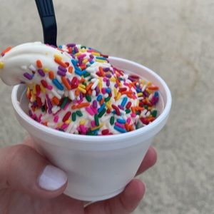 Meet your Posher, Annie